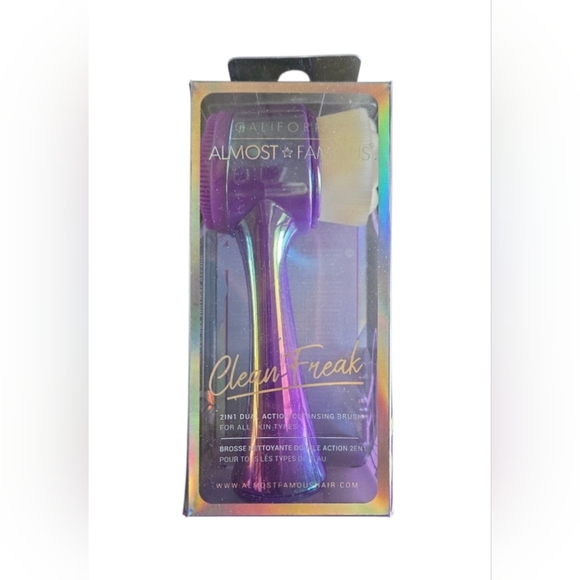 Almost Famous Other - Almost Famous Clean Freak 2-in-1 Skincare Tool - Purple